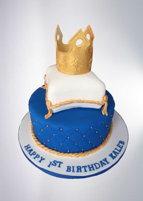 Pillow Cake With Crown